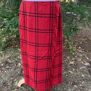 Liz & Co red plaid wrap skirt size 12